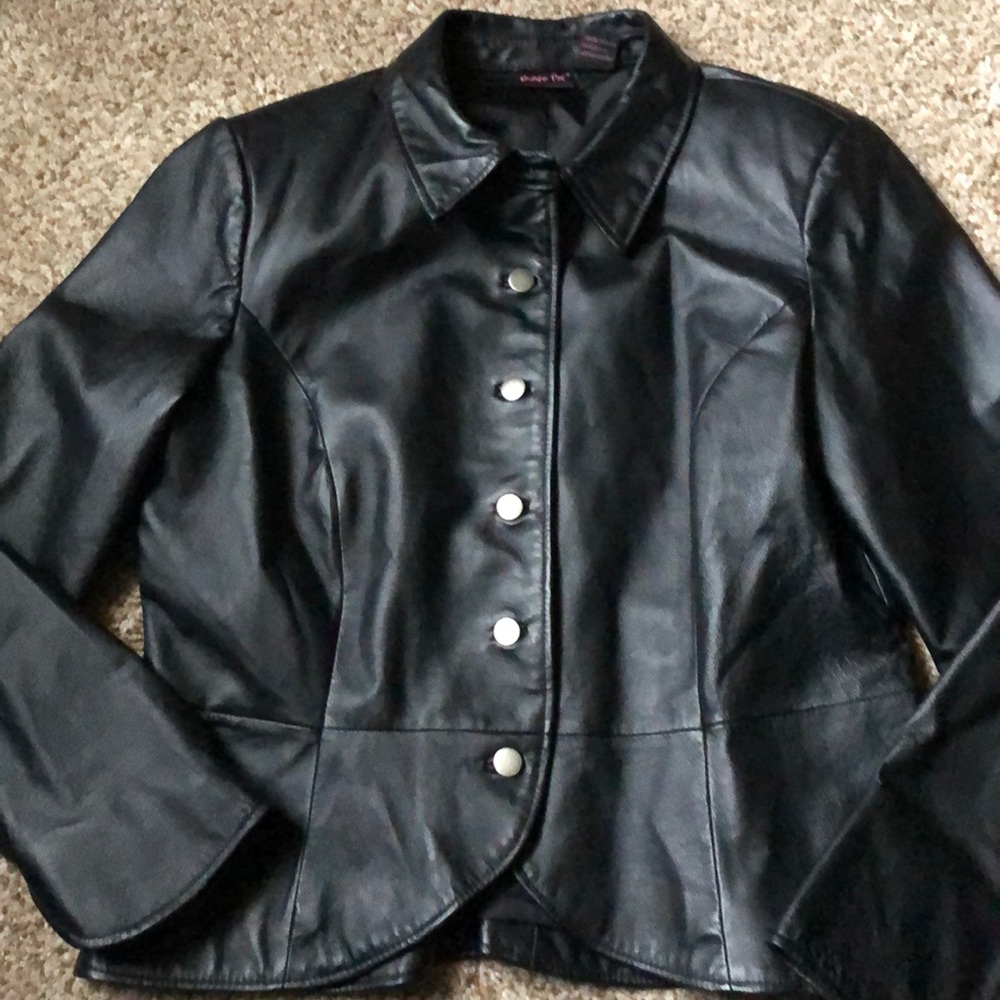 Sexy Fit & Flare Leather Jacket